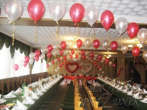 Оформление свадебного зала воздушными шарами